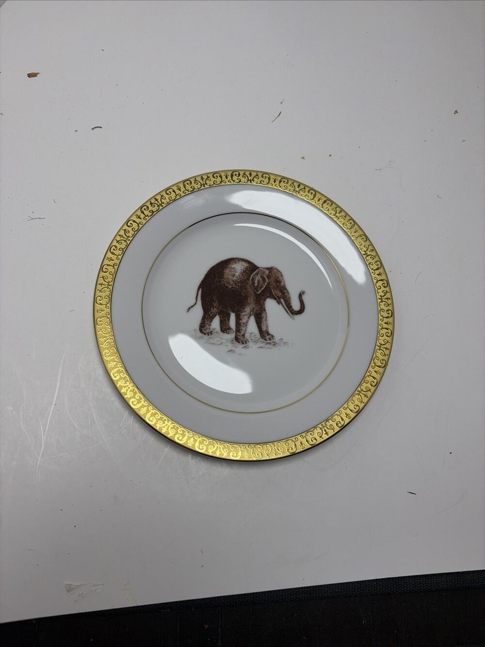 Royal Gallery Gold Buffet Salad Dessert Plate Gold Trim Elephant Vintage 8.5"